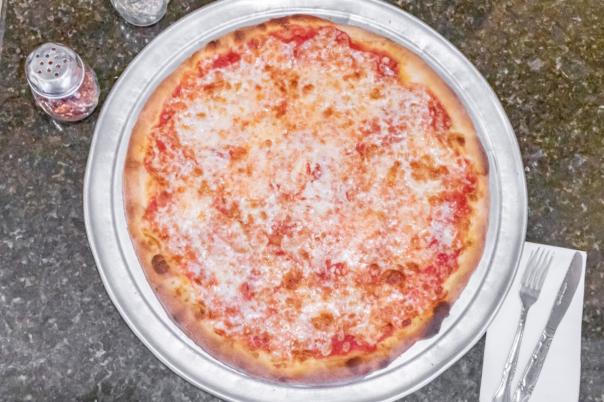 Upper Crust Pizza & Italian Restaurant-2