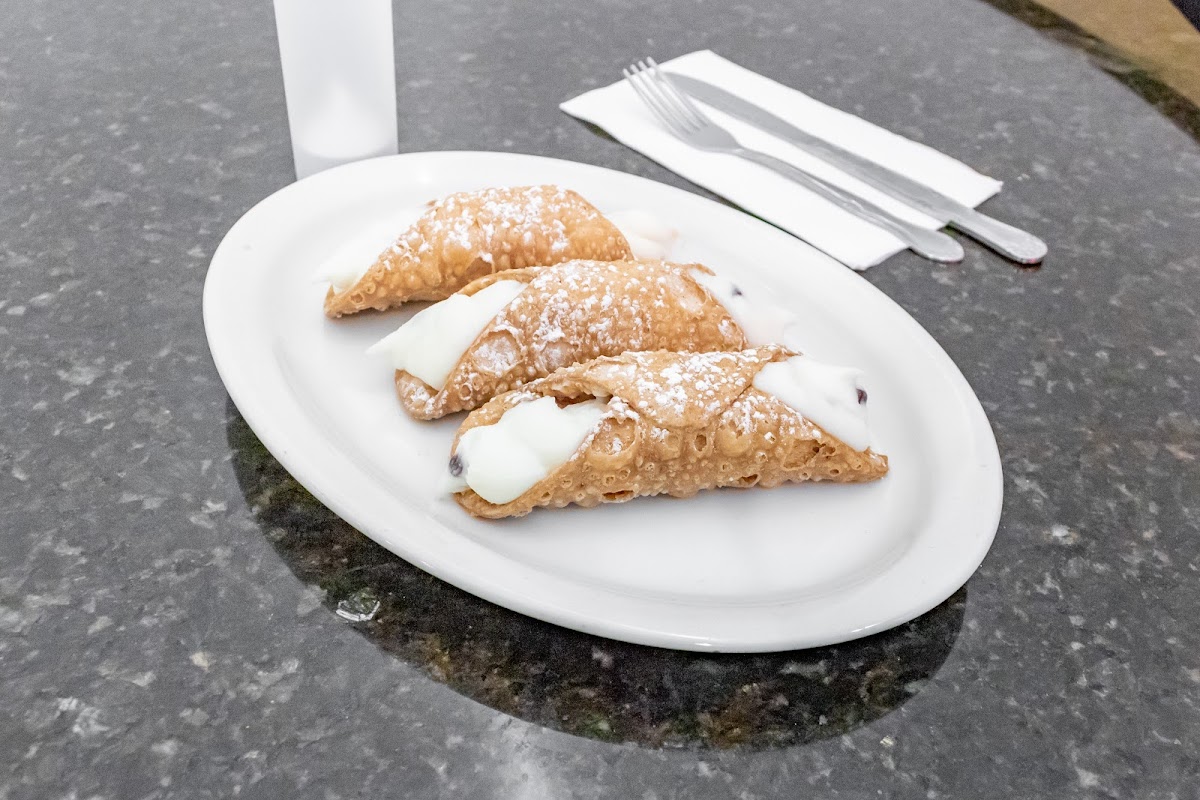 Upper Crust Pizza & Italian Restaurant-6