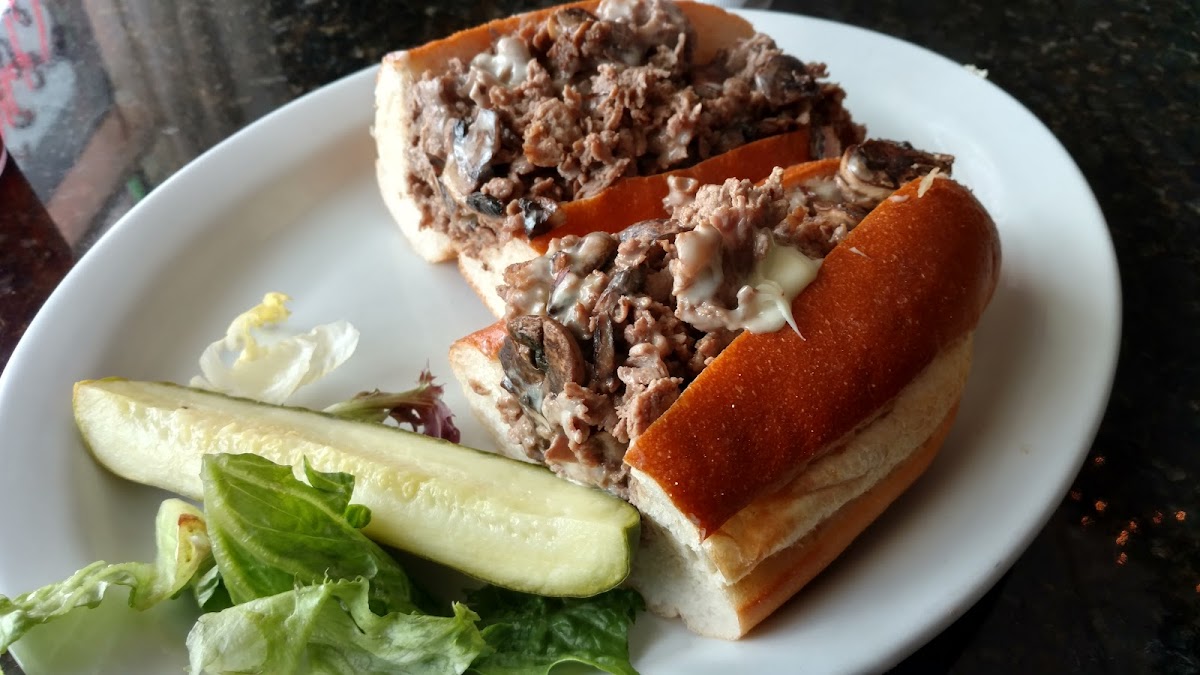 Upper Crust Pizza & Italian Restaurant-7